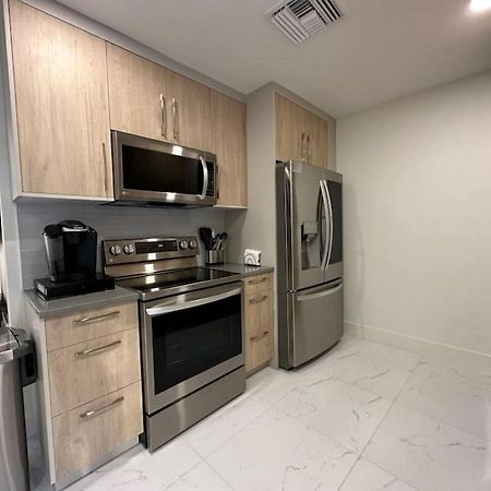 The Sun House - 3 Bed, 2 Bath, Private Pool, Fire Pit, Huge Backyard Villa Fort Lauderdale Buitenkant foto