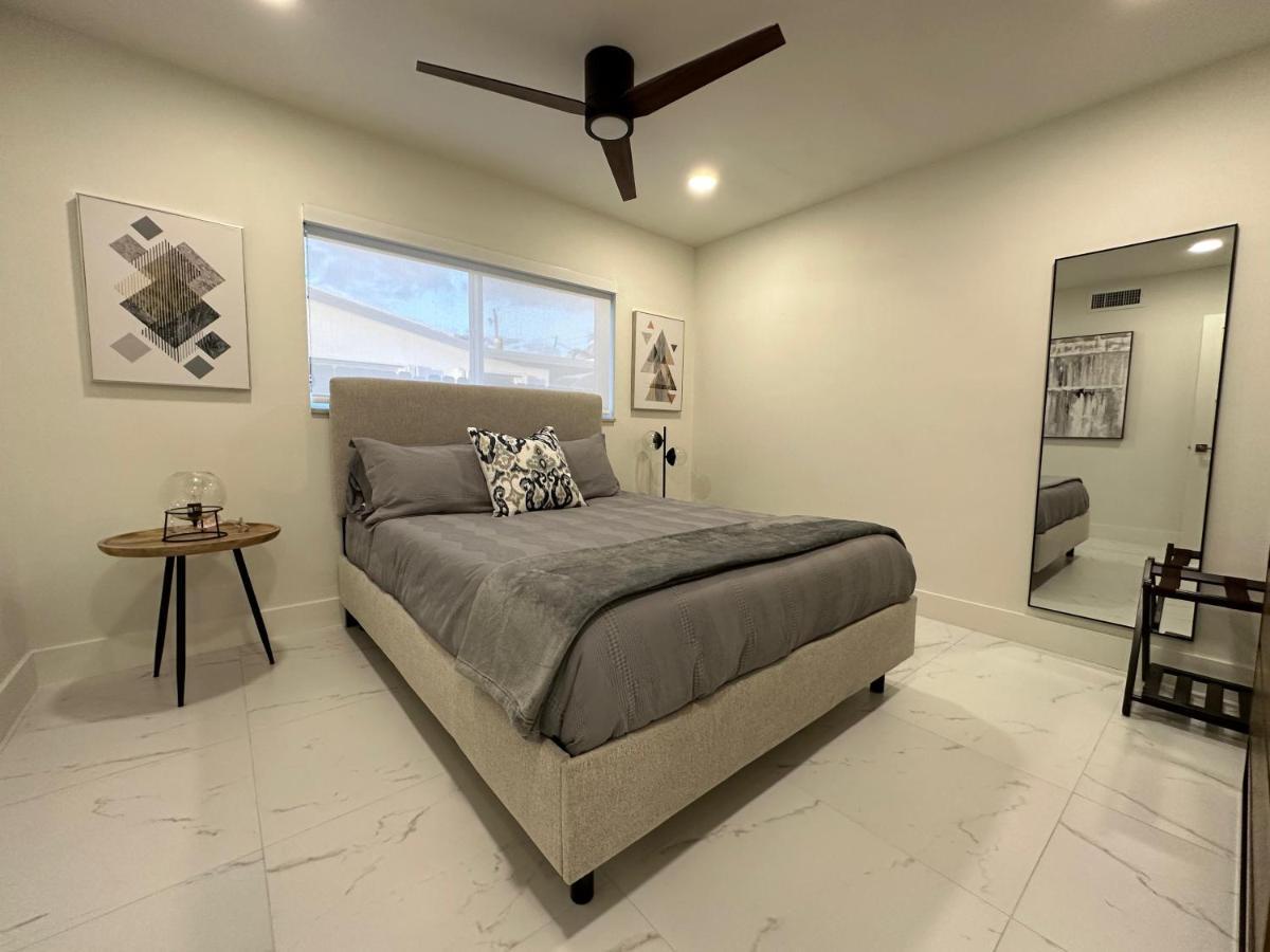 The Sun House - 3 Bed, 2 Bath, Private Pool, Fire Pit, Huge Backyard Villa Fort Lauderdale Buitenkant foto